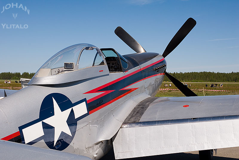 P-51 Mustang (1).jpg